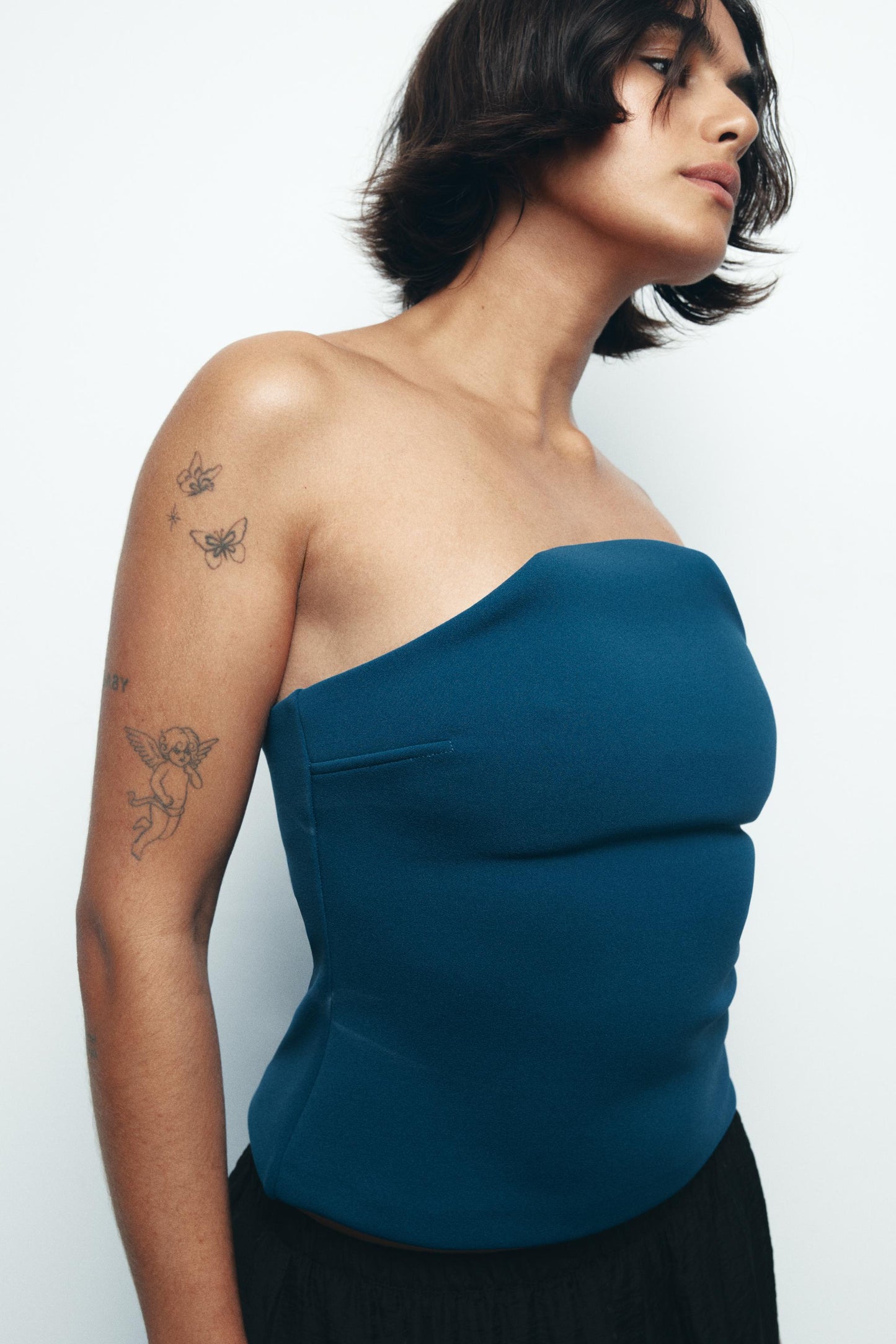 STRAPLESS TOP