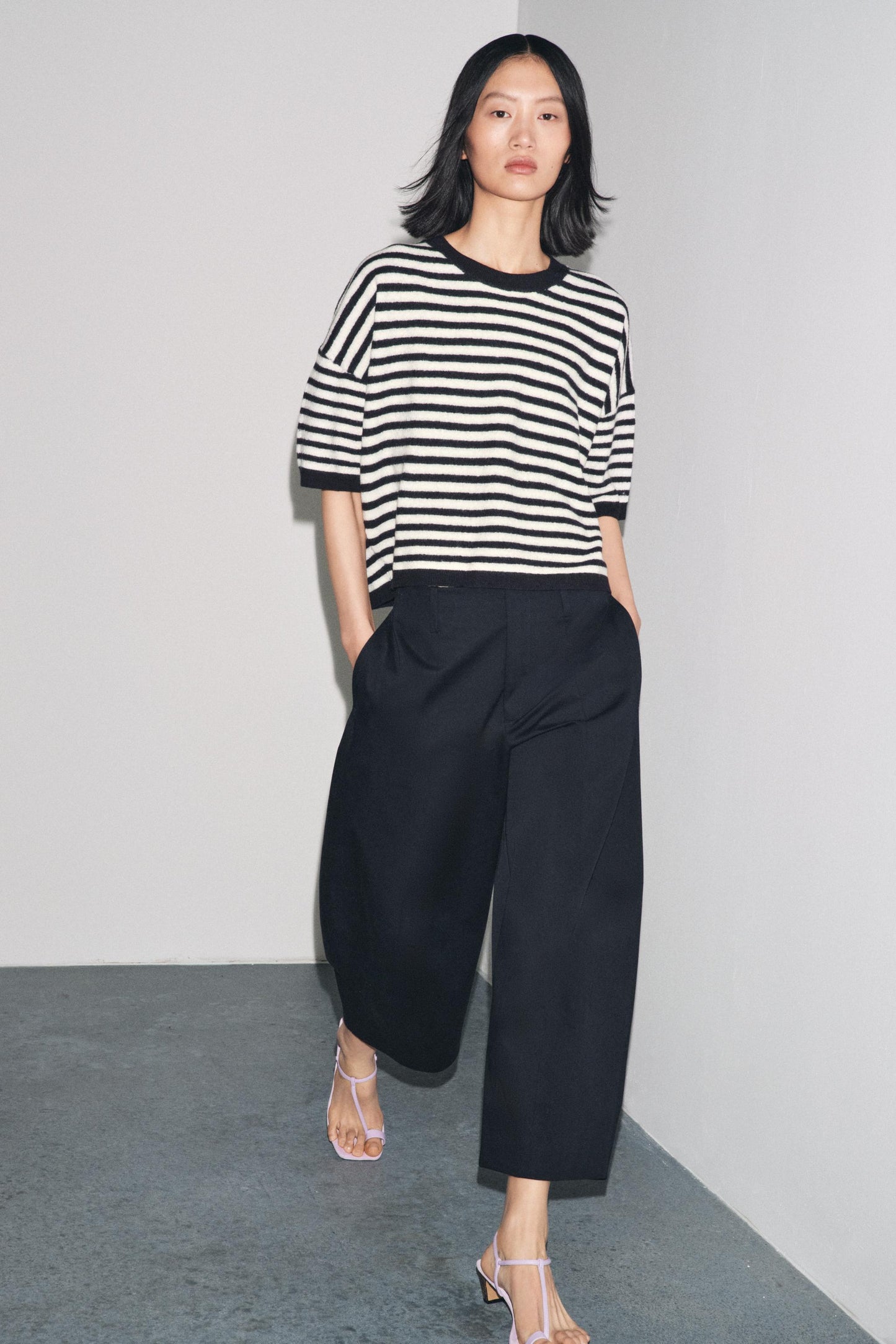 100% WOOL STRIPED SWEATER