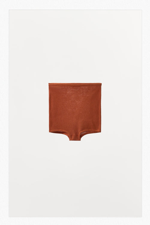 100% SILK SEAMLESS SHORTS