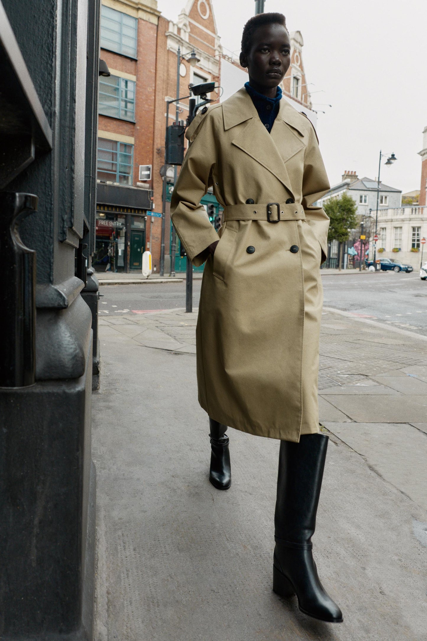 BELTED TOPCOAT