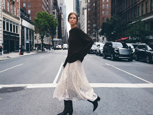 BASIC KNIT SWEATER