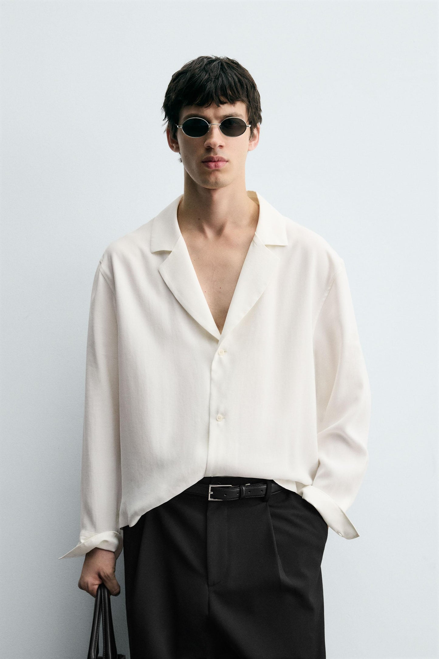 BOXY FIT FLOWY SHIRT