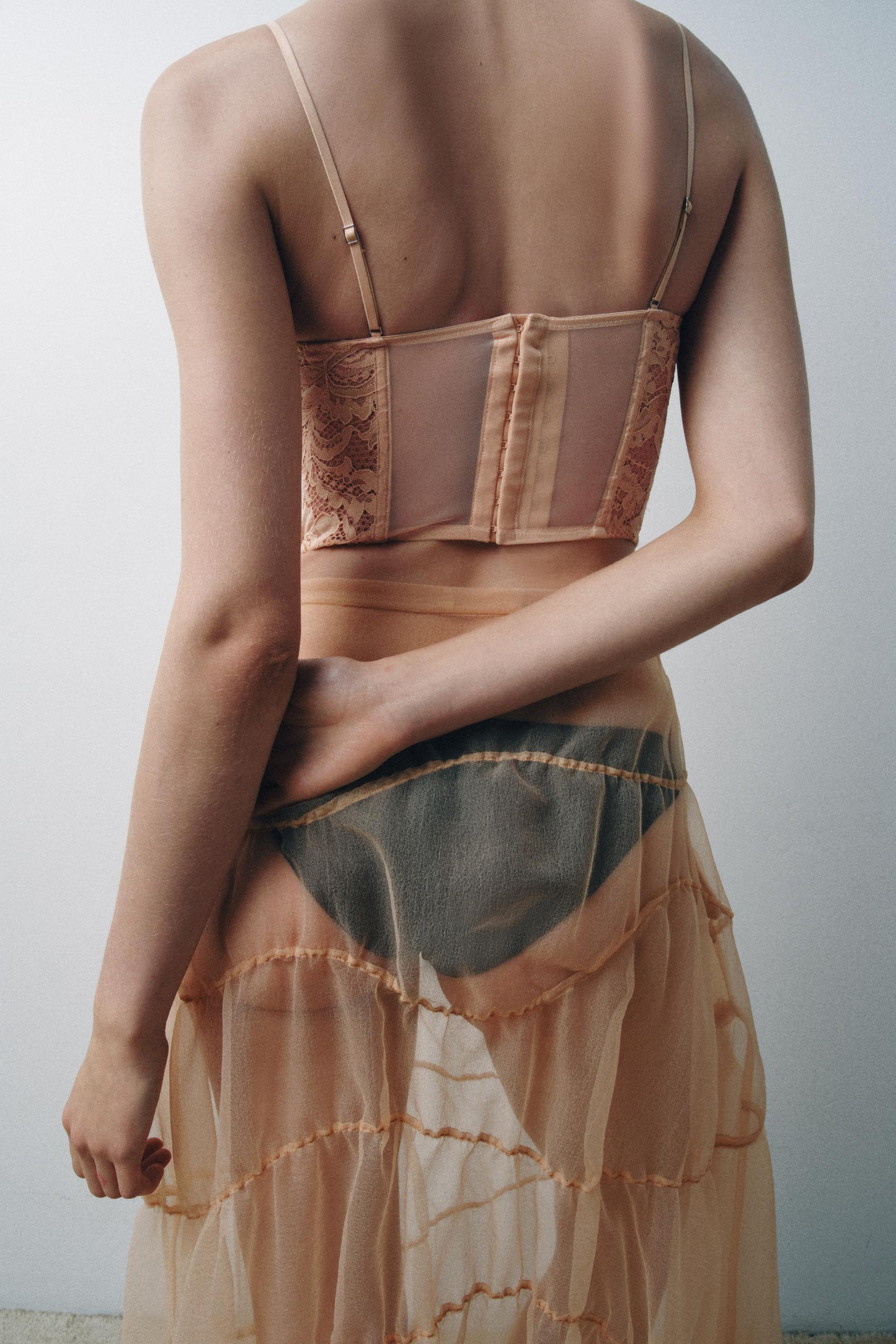LACE NECKLINE CORSET