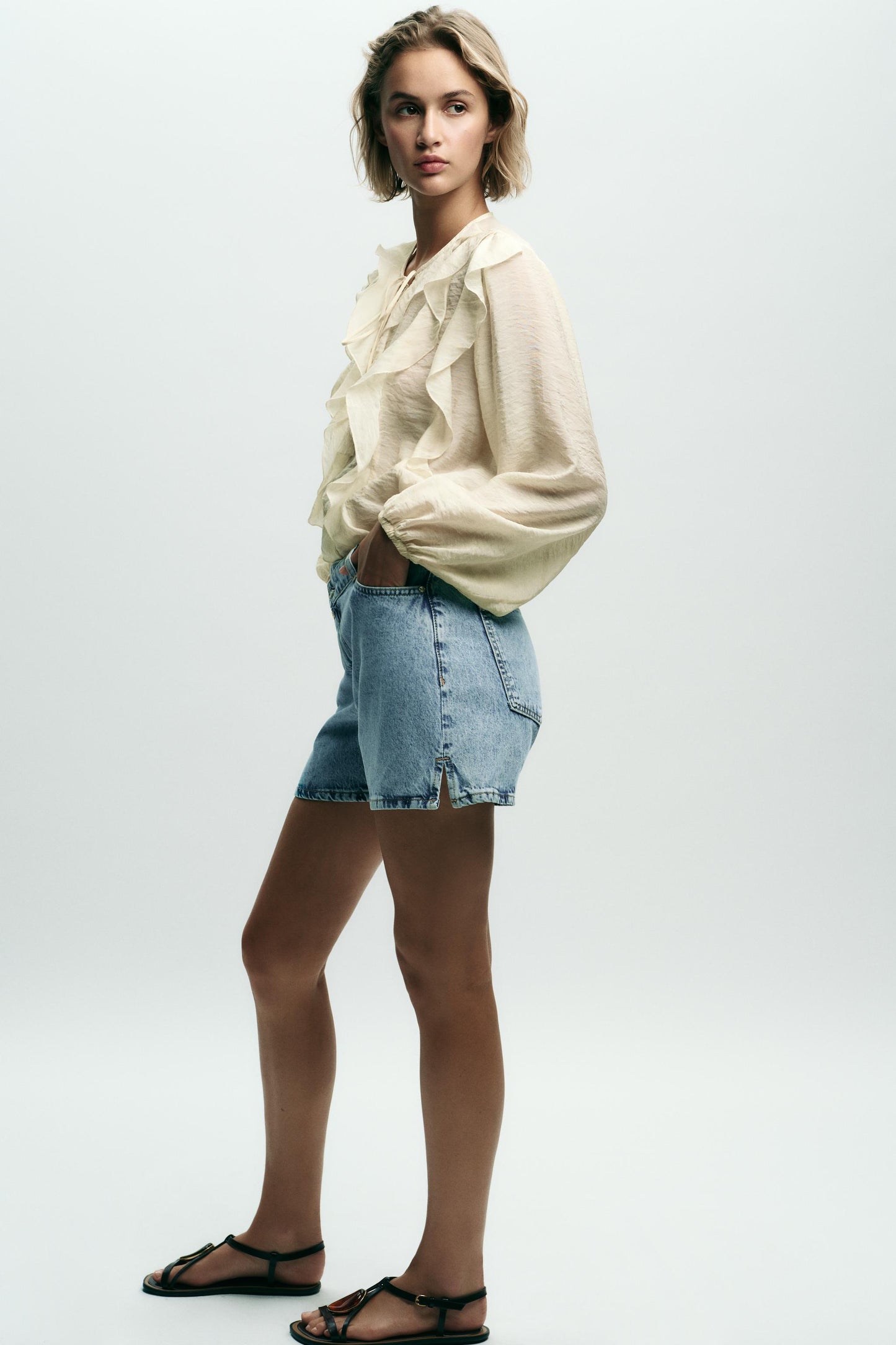 Z1975 HIGH-WAISTED CROSSOVER WAIST DENIM SHORTS