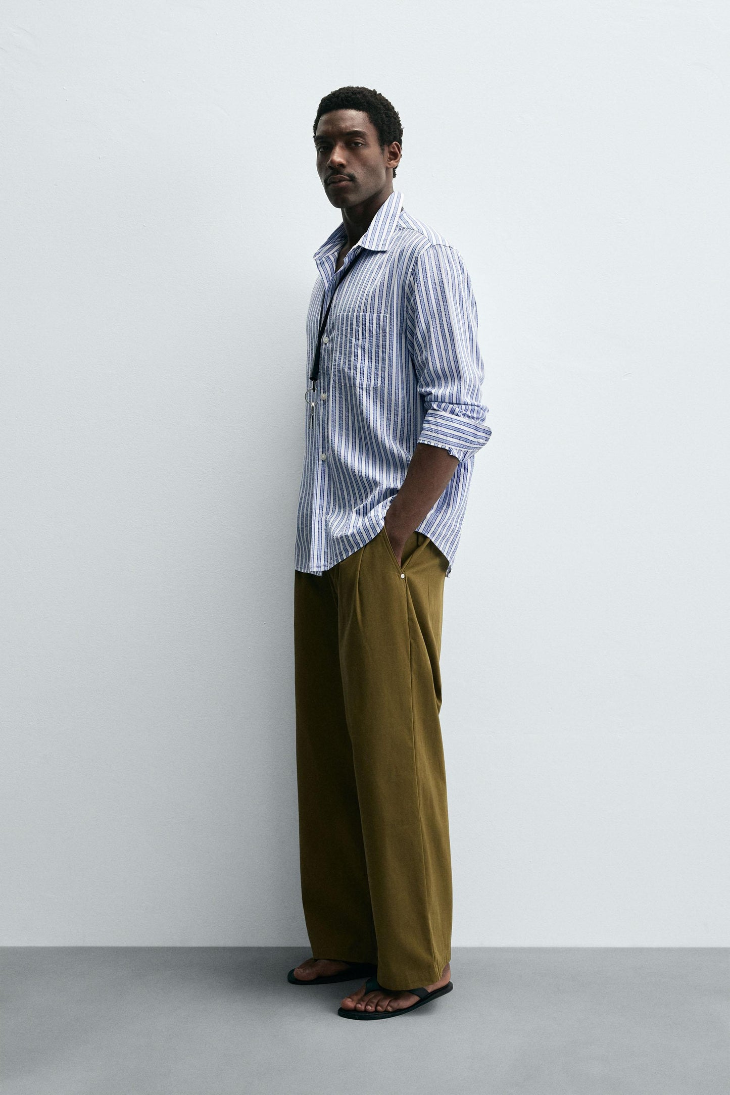WRINKLED EFFECT STRIPED SHIRT