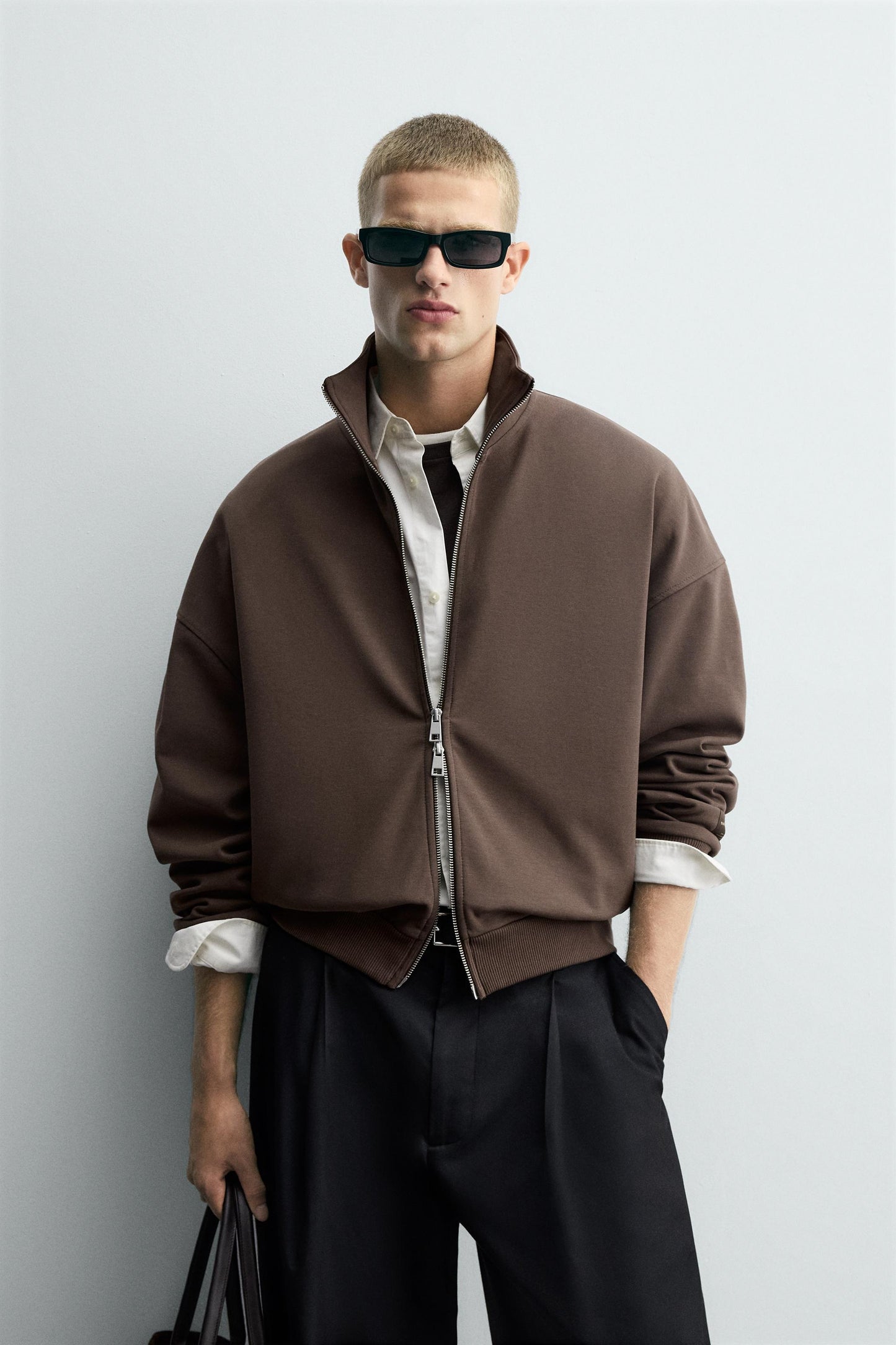 INTERLOCK LABEL JACKET