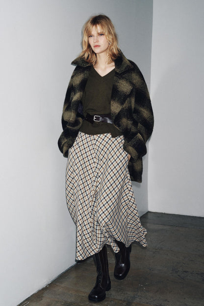 100% WOOL OVERSIZED KNIT SWEATER