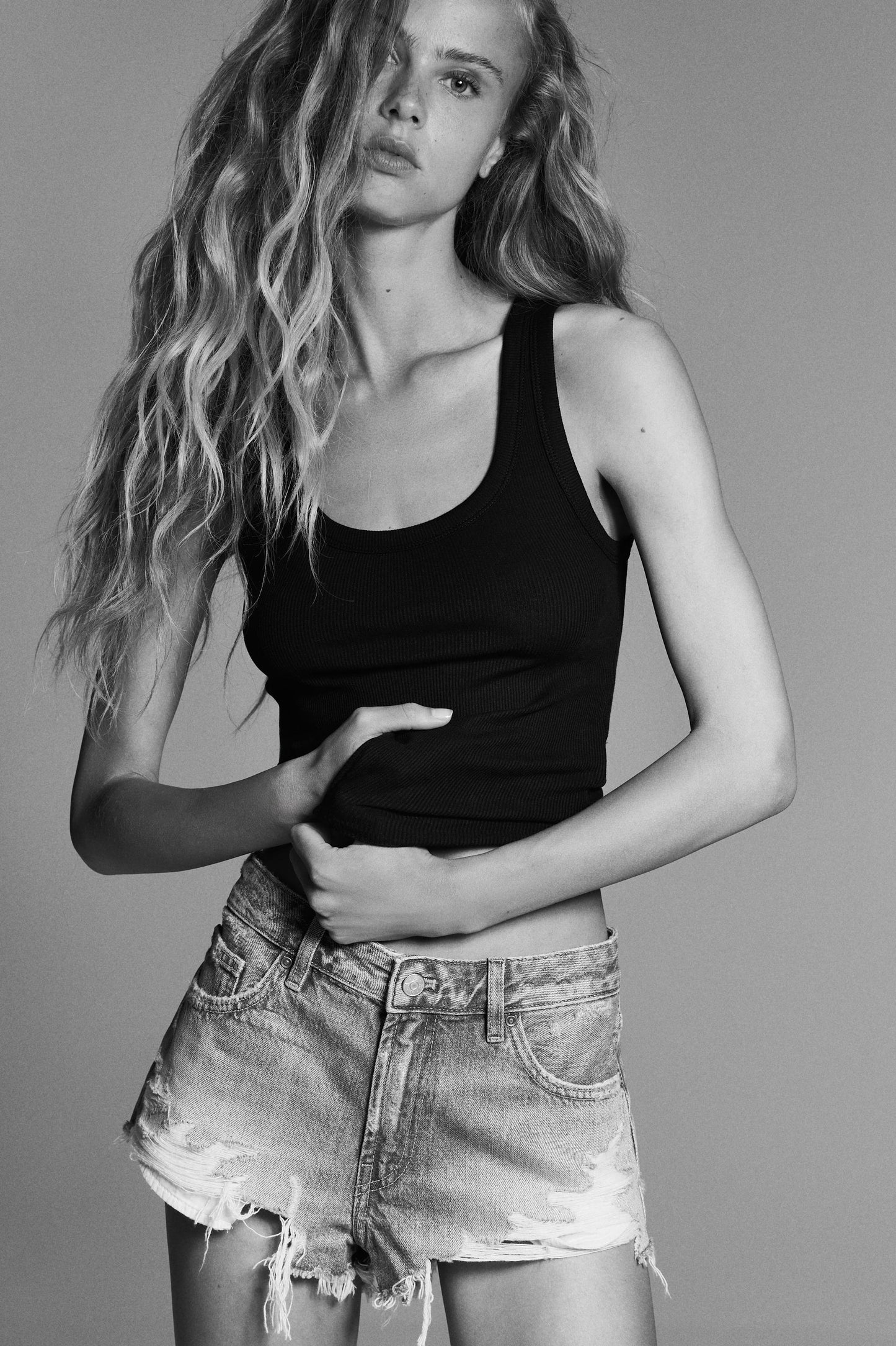 TRF RIPPED MID-RISE DENIM SHORTS