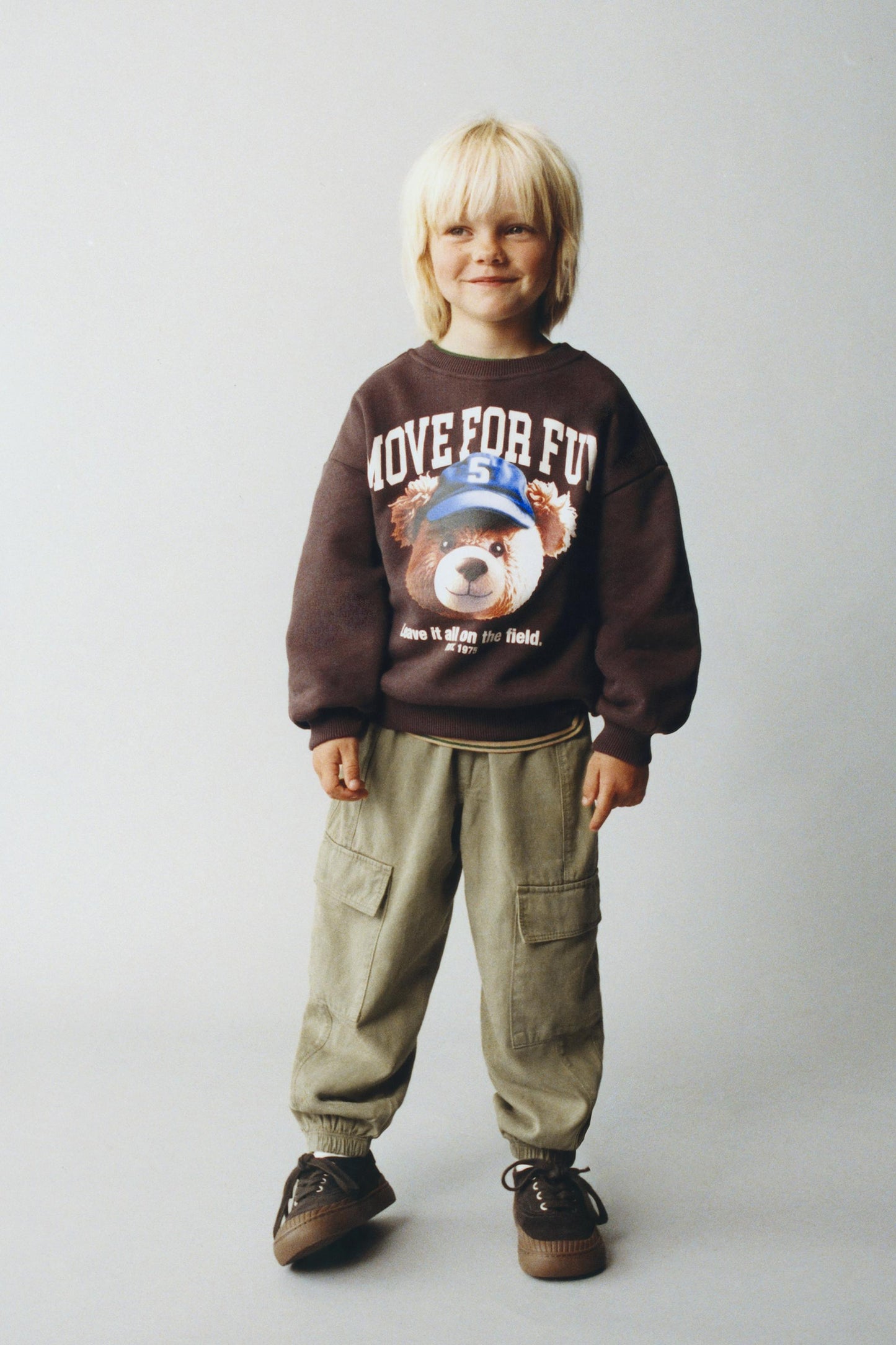BEAR PRINT SWEATSHIRT