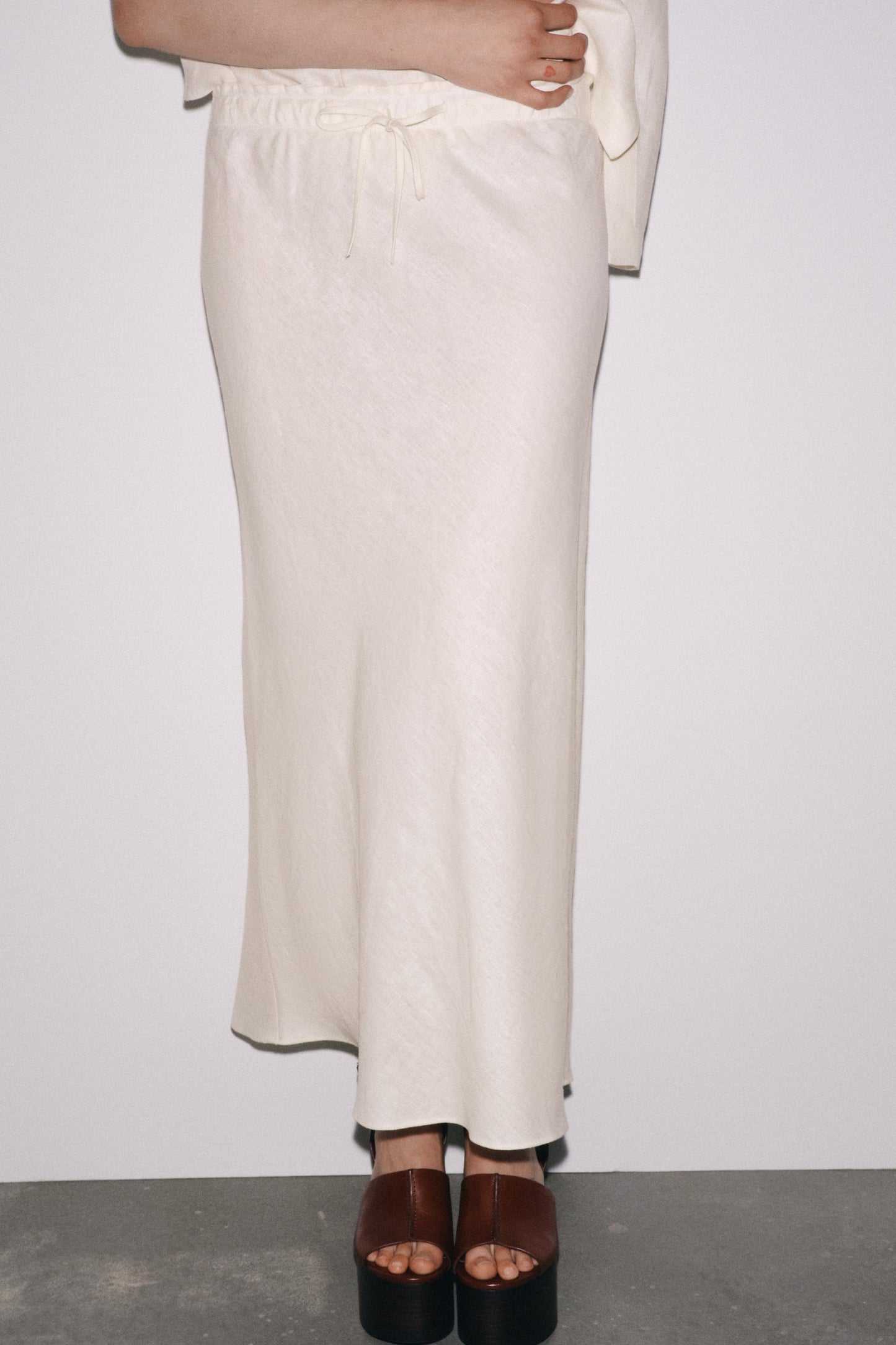 ZW COLLECTION 100% LINEN MIDI SKIRT