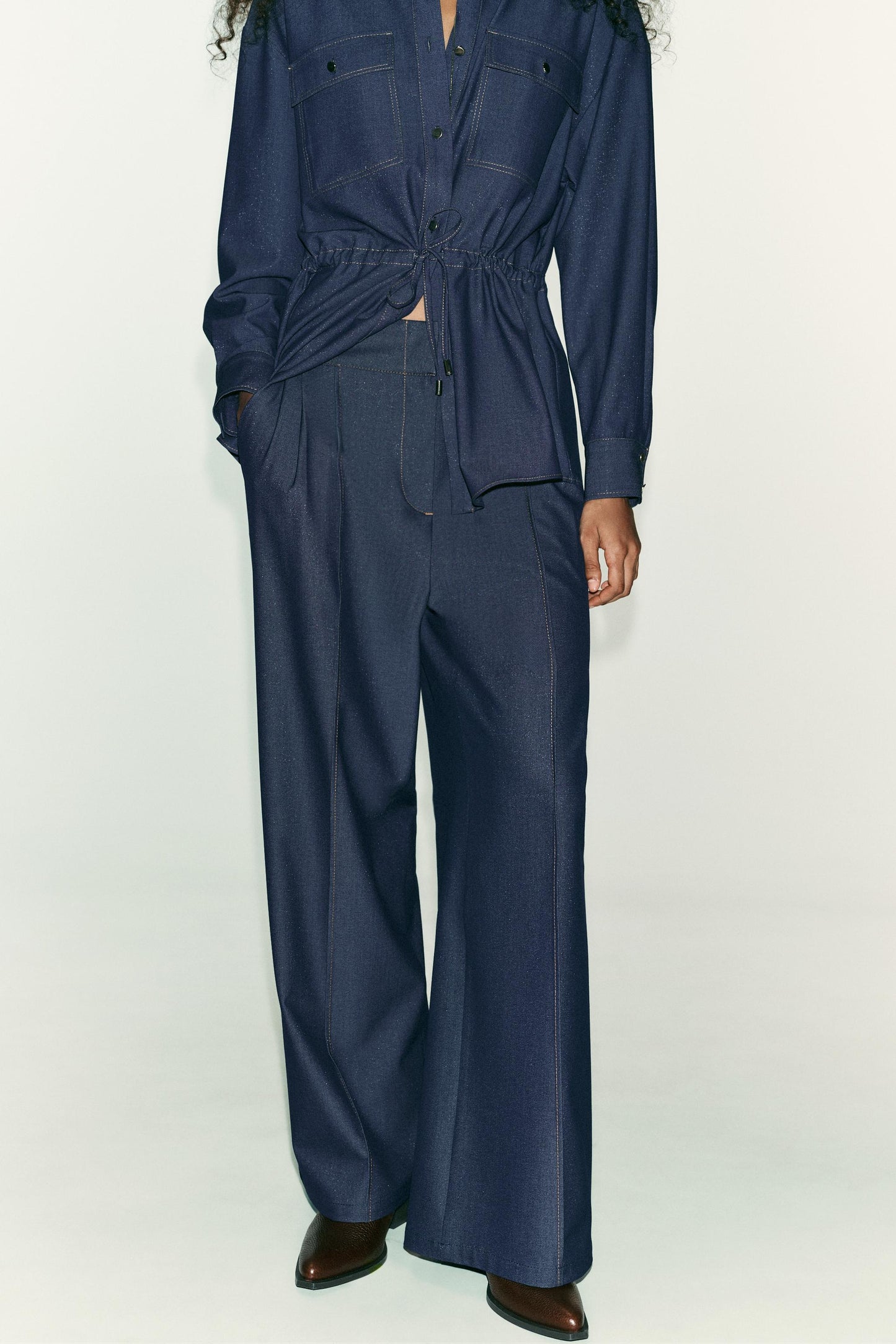 STITCHED WIDE LEG PANTS