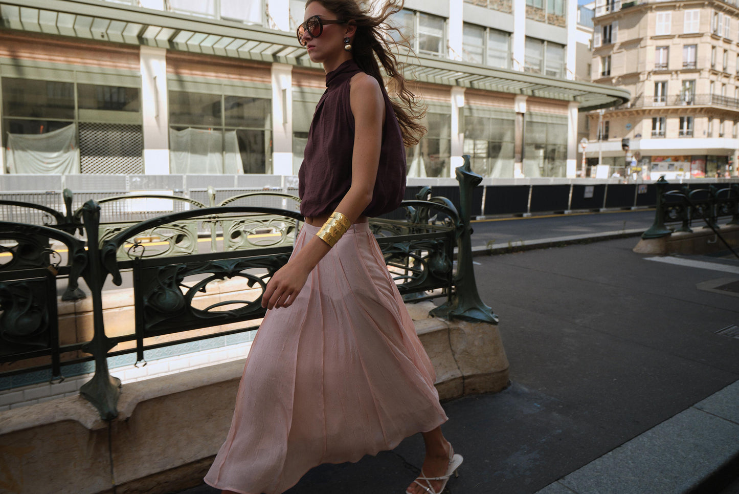 SEMI-SHEER TOPSTITCHED MIDI SKIRT