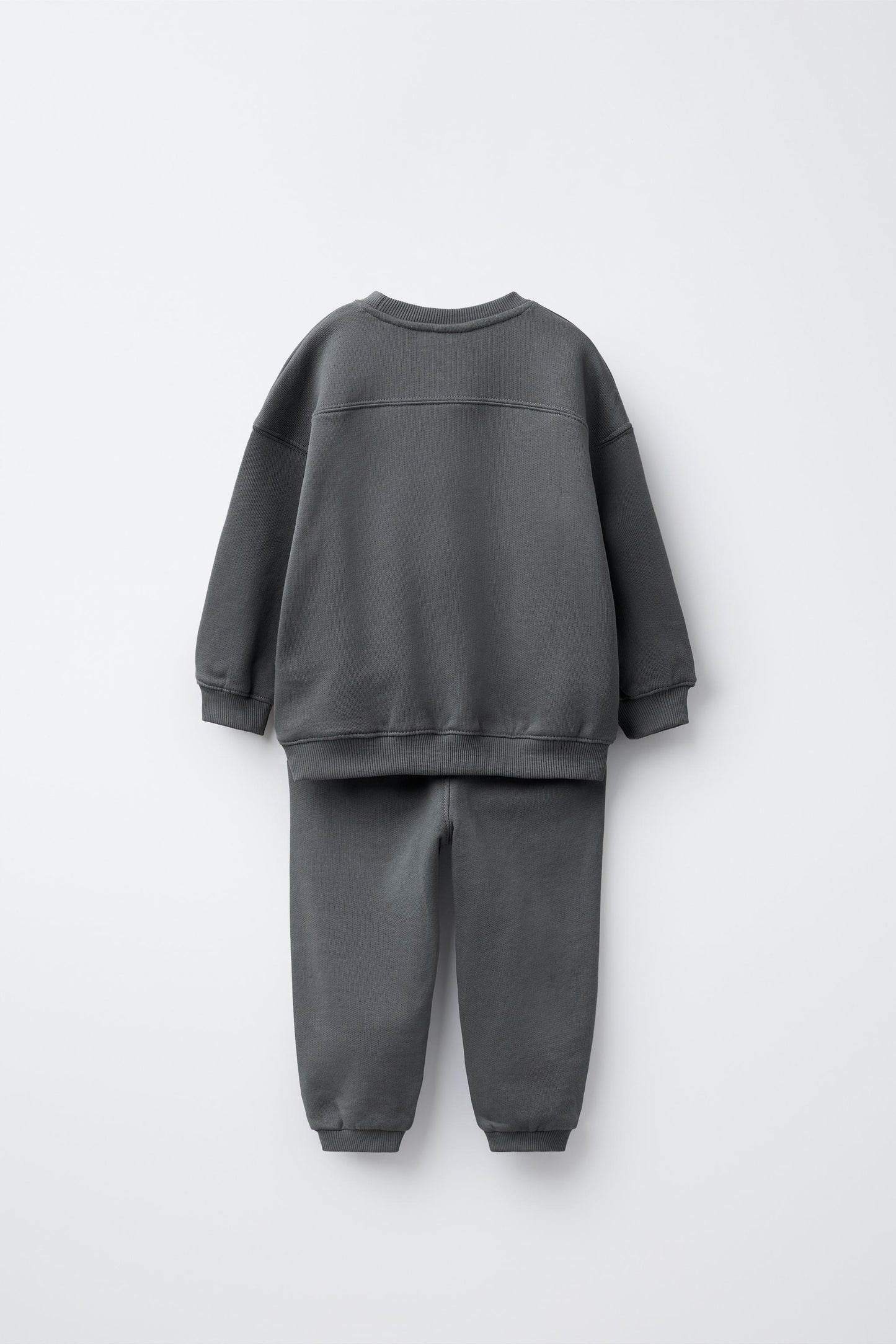 SWEATSHIRT AND JOGGER PANTS SET WITH TAG DETAIL
