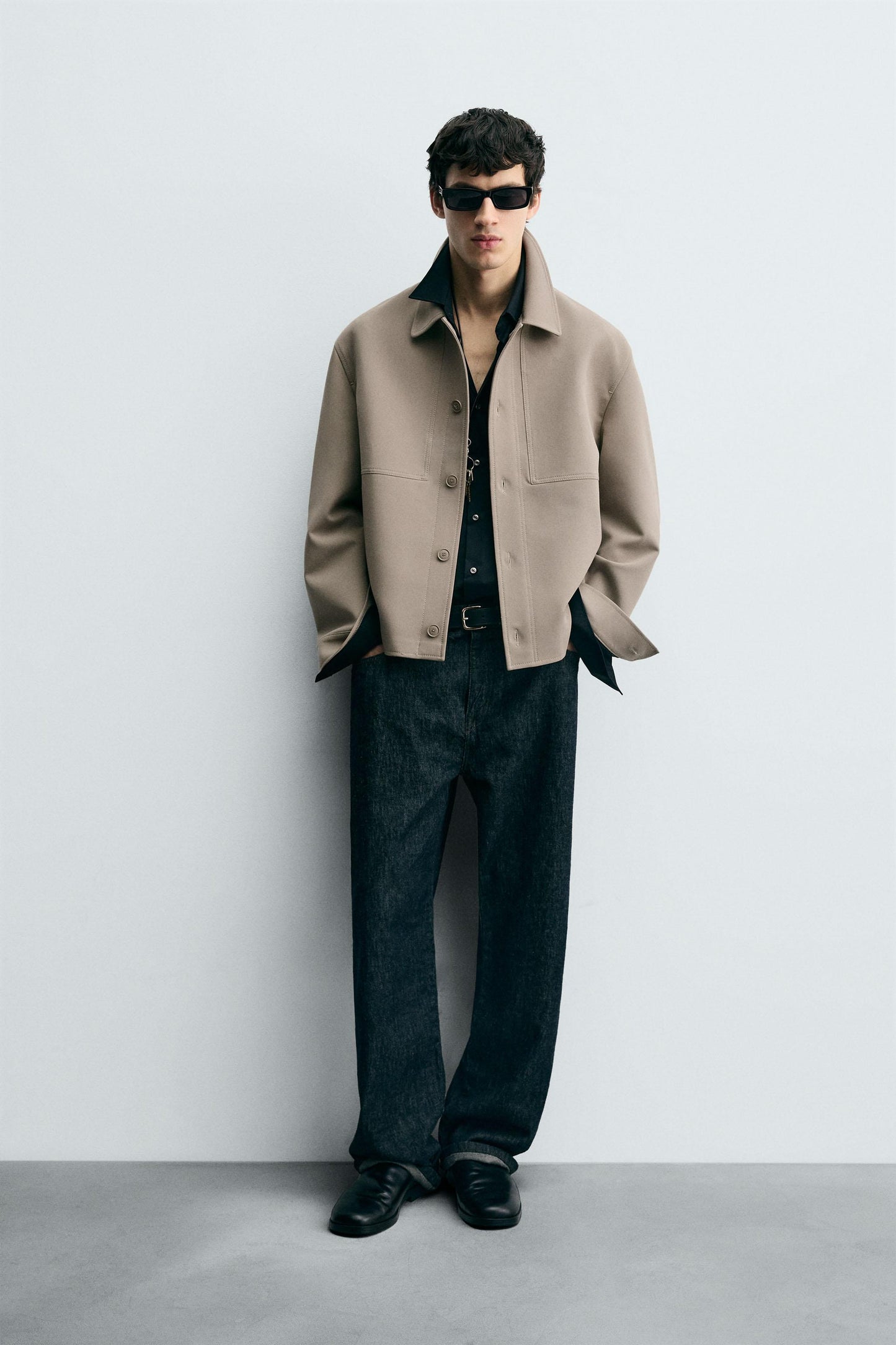 BOXY FIT OVERSHIRT