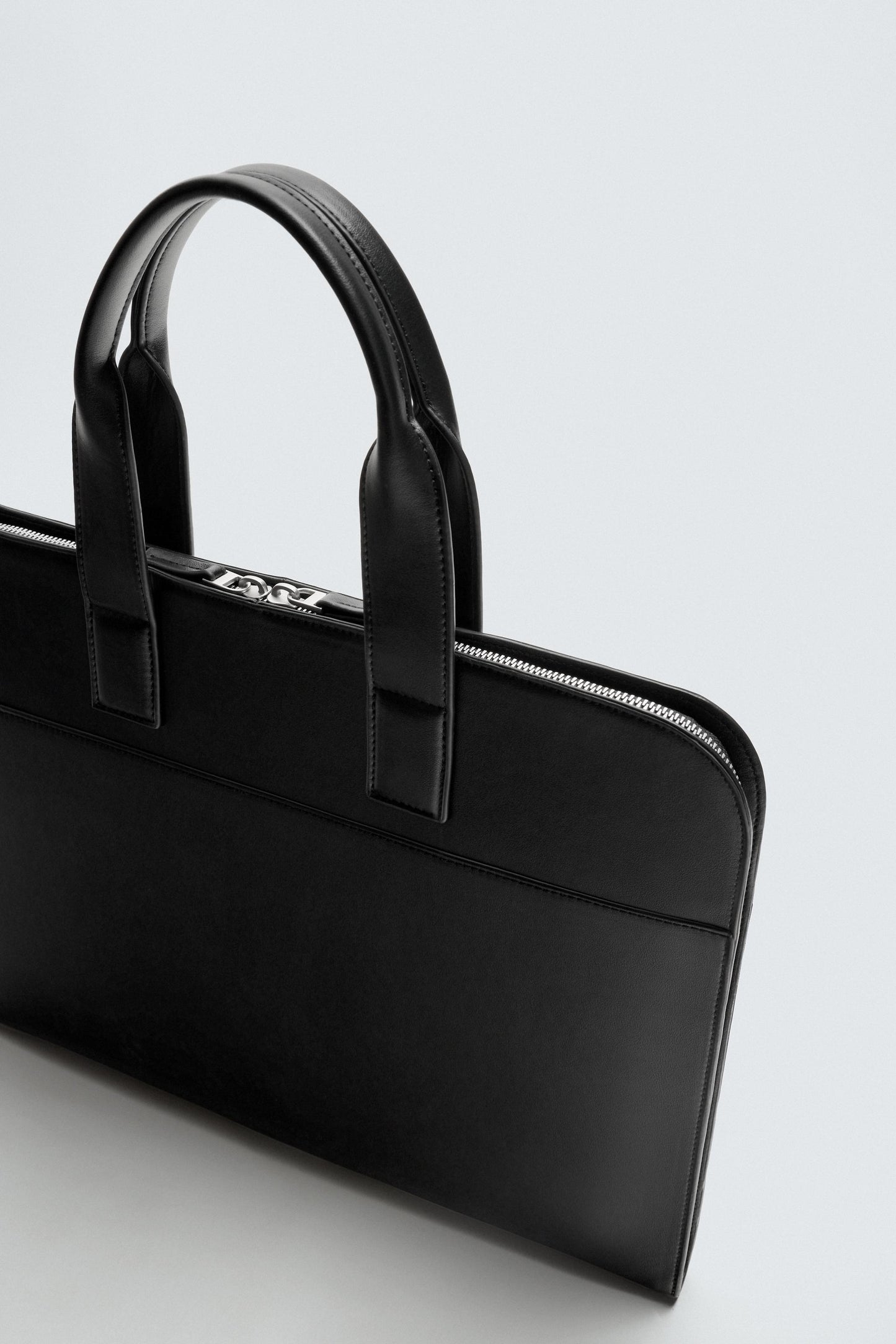 SMOOTH BRIEFCASE