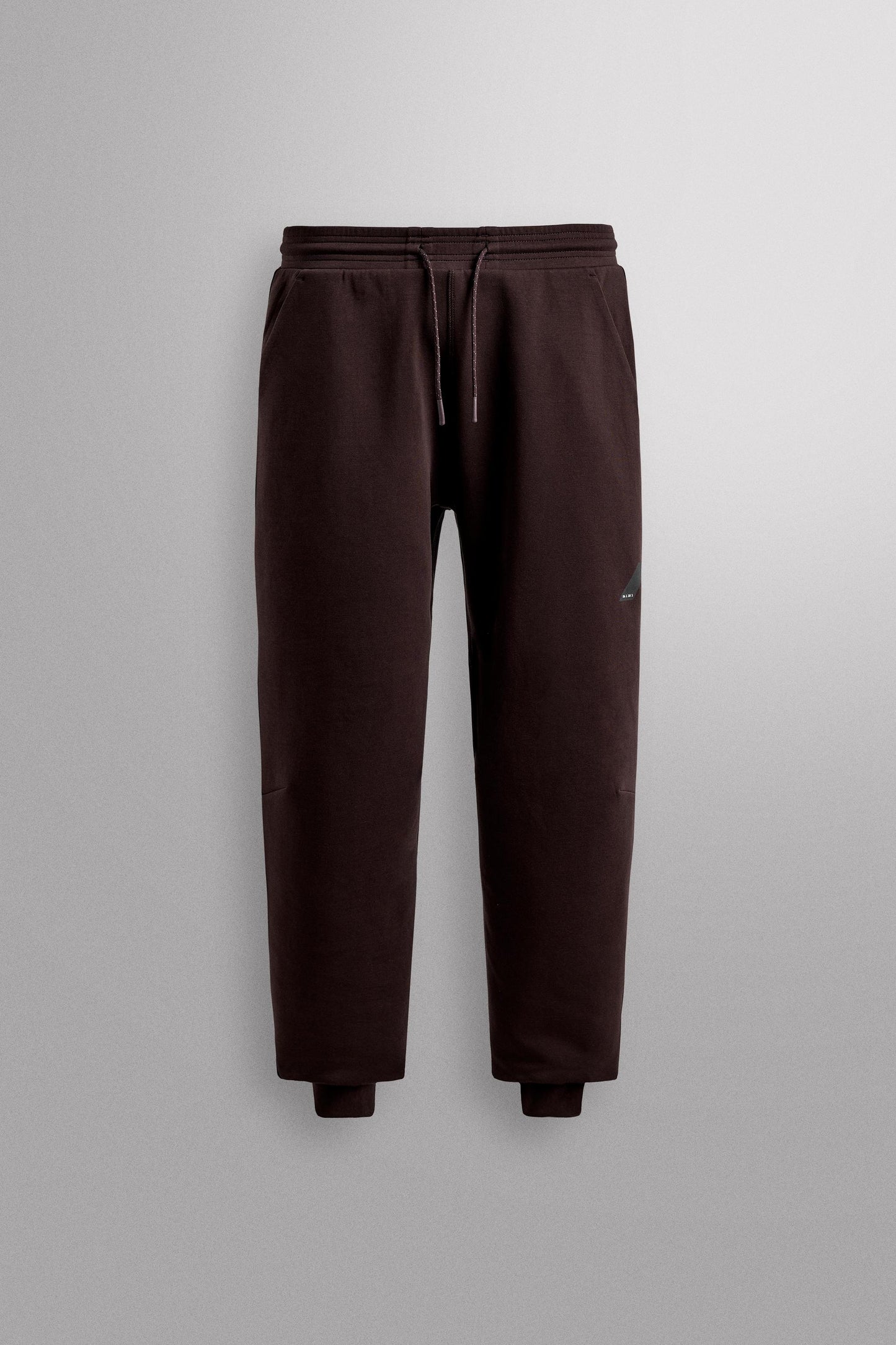 TECHNICAL ZIPPER PANTS