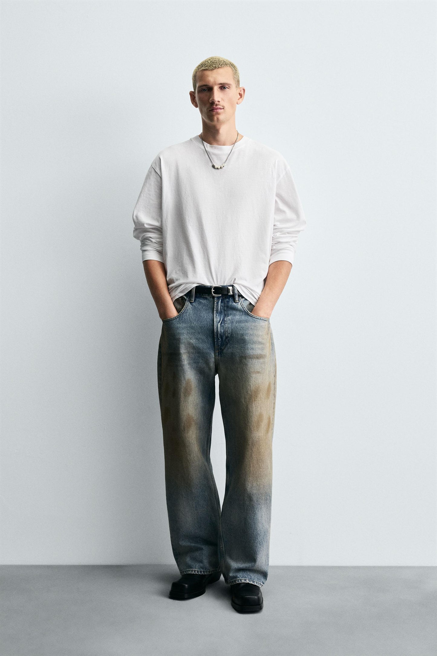 VINTAGE EFFECT BAGGY FIT JEANS