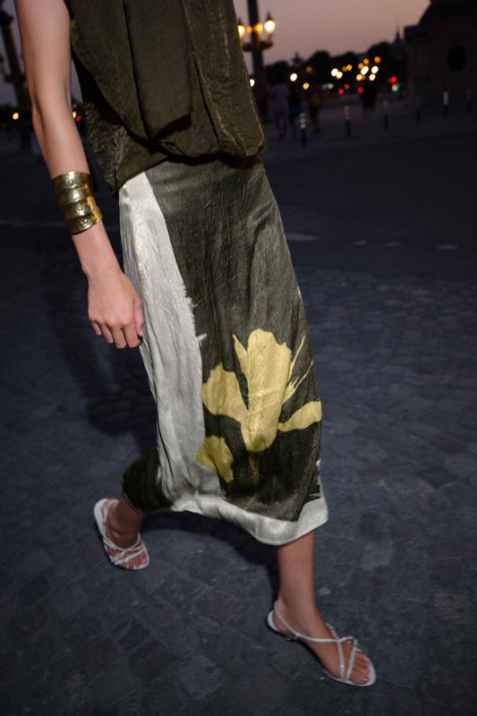PRINTED WRINKLED EFFECT MIDI SKIRT