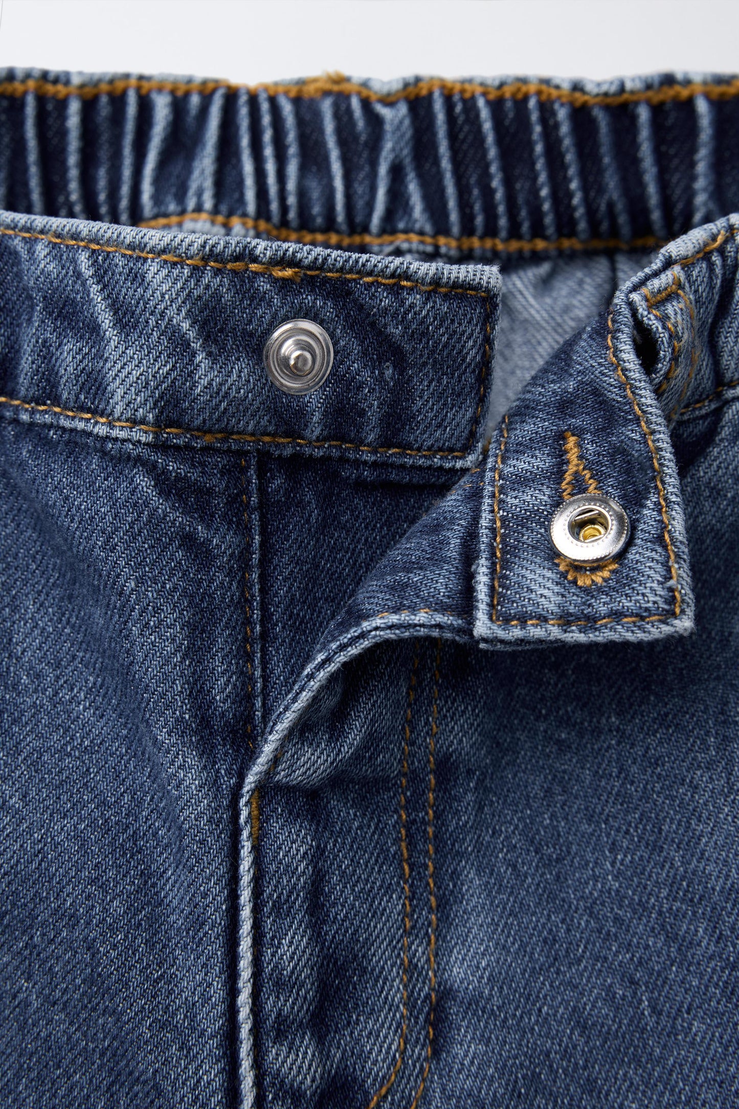 CARGO JEANS