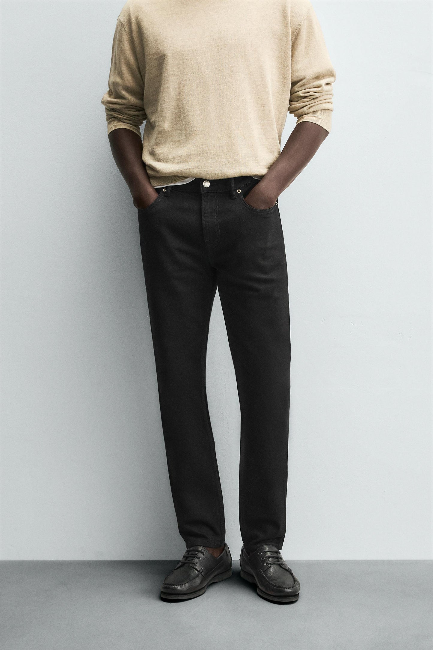 BASIC SLIM FIT JEANS
