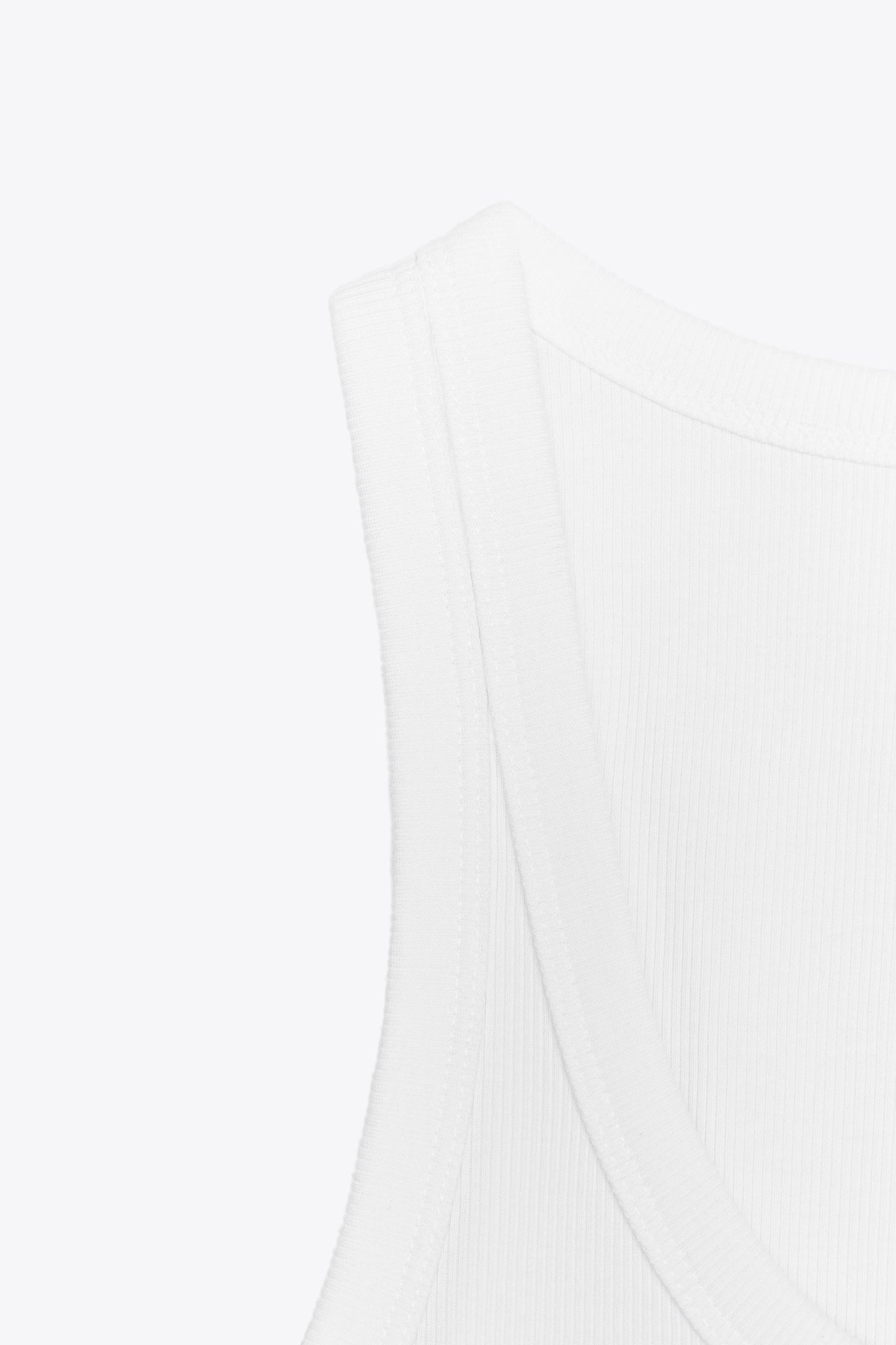 STRAPPY RIB TOP