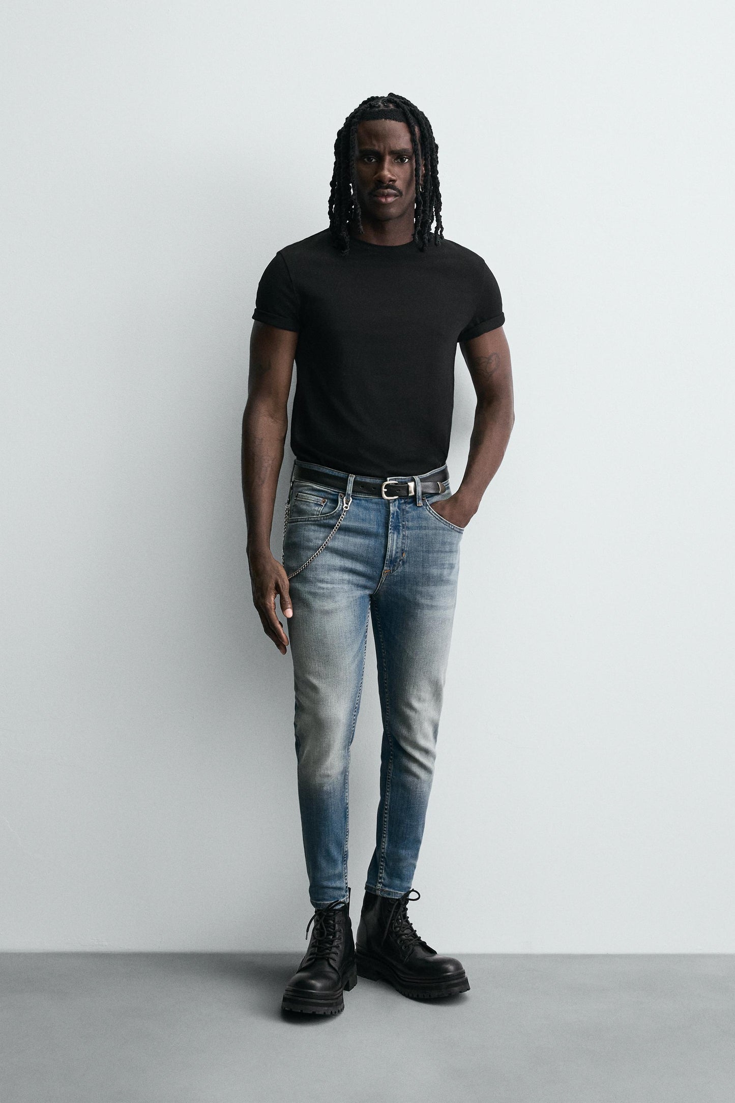 SKINNY CROPPED FIT JEANS