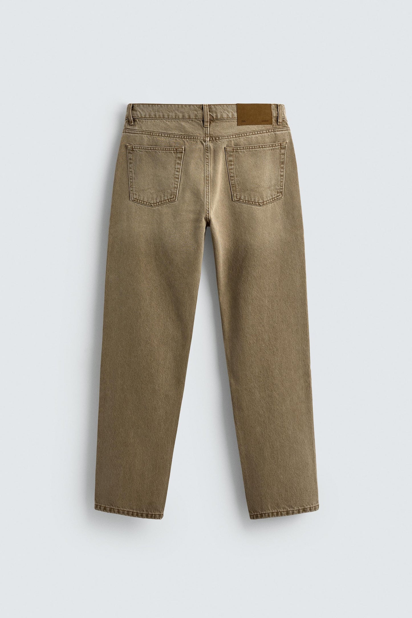 RELAXED FIT JEANS