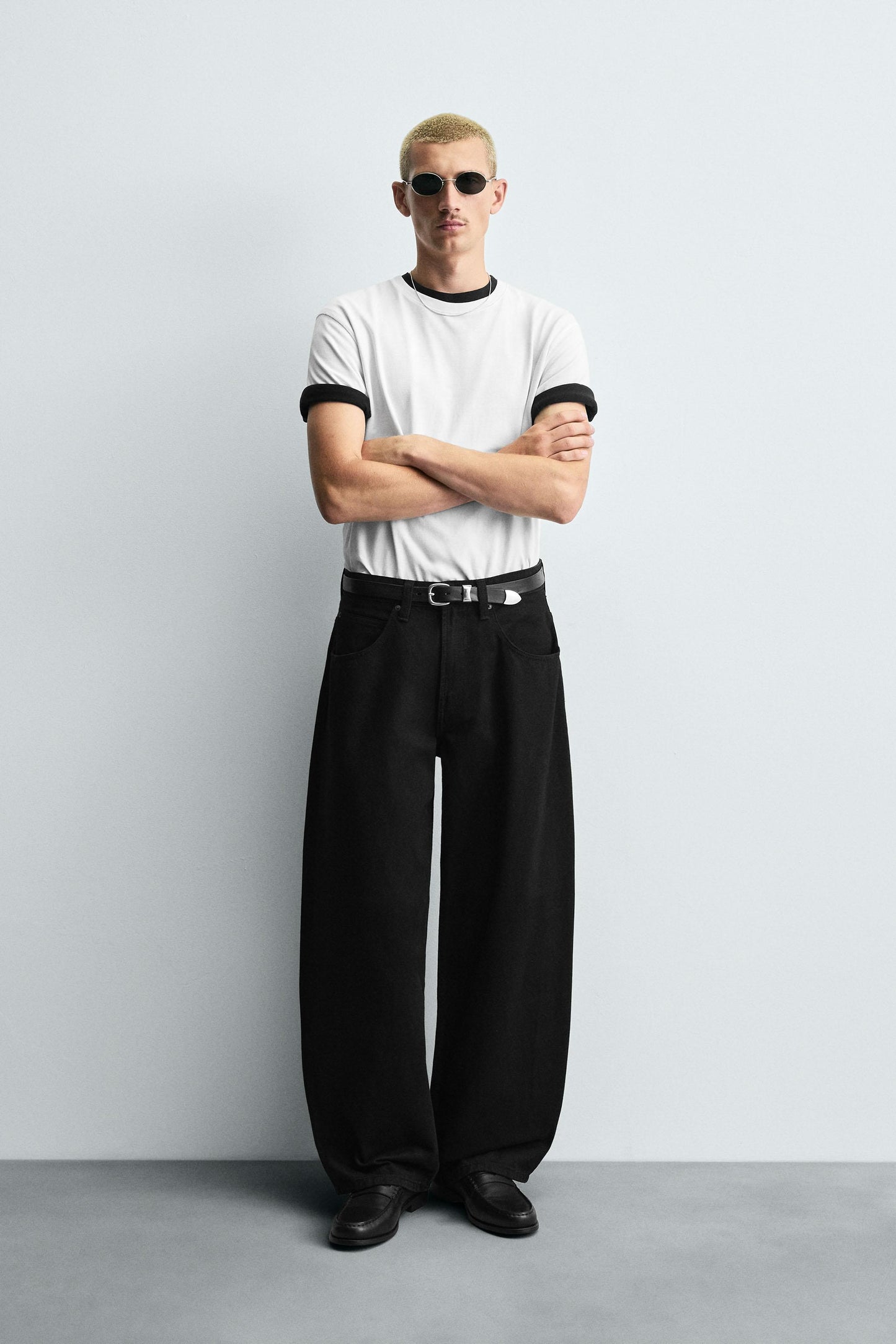 BALLOON FIT JEANS