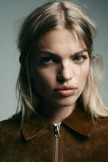 100% LEATHER SHORT JACKET